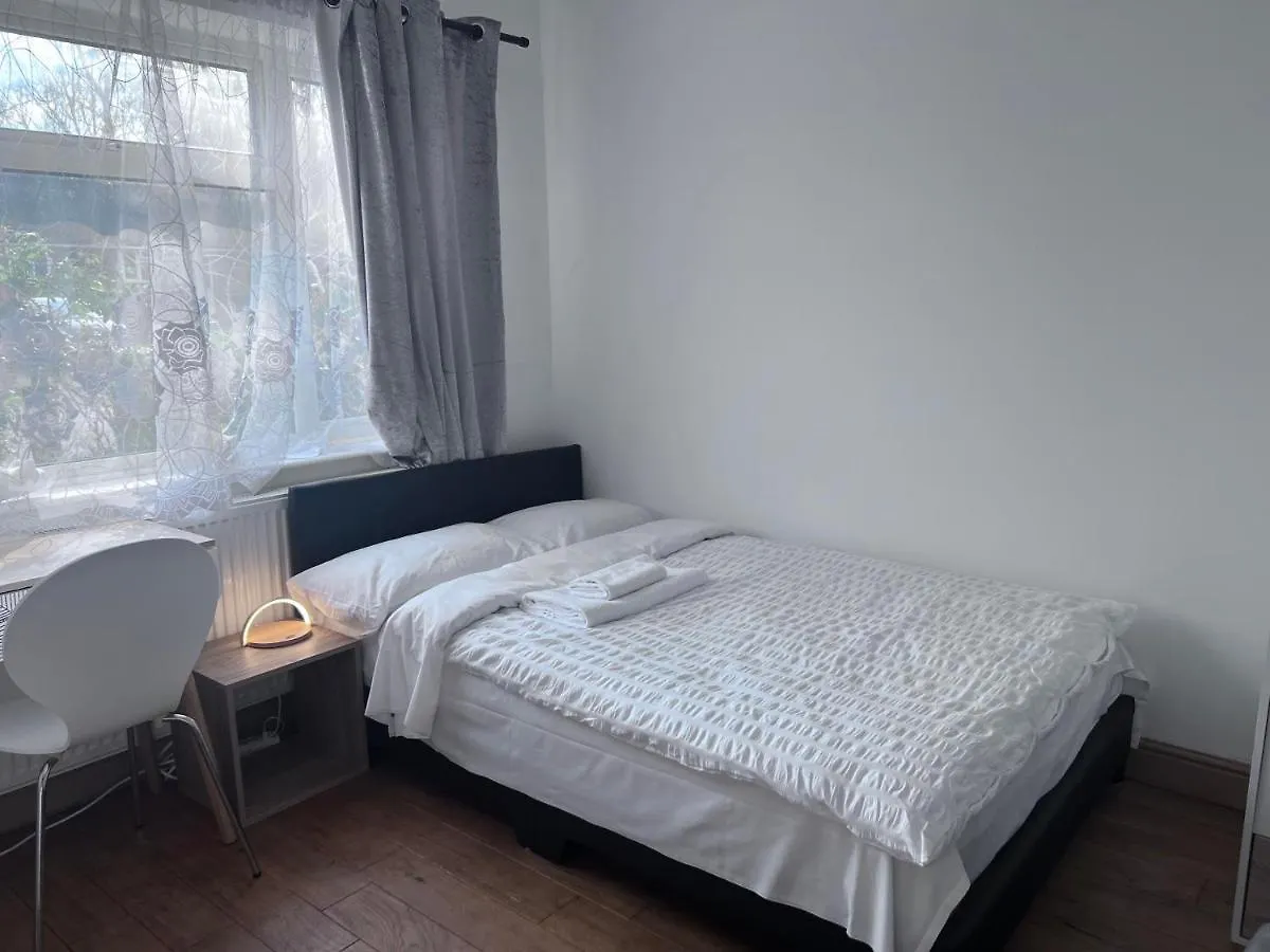 Bed and Breakfast Number 25 à Horley 0*,
